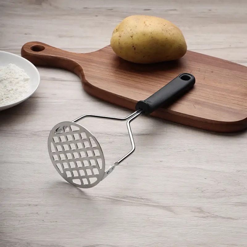 Metal Potato Masher, Rice Presser, Fruit Juice Maker, Potatoes Mud Pusher, Smooth Musher Crusher, Kitchen Accessories Metal Potato Masher, Rice Presser, Fruit Juice Maker, Potatoes Mud Pusher, Smooth Musher Crusher, Kitchen Accessories